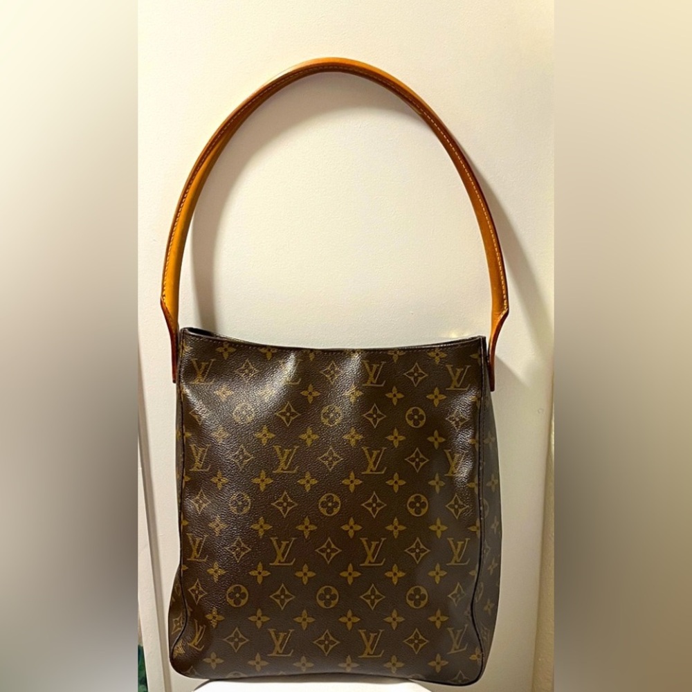 Louis Vuitton Looping Monogram GM Shoulder Bag. Excellent Condition with COA.